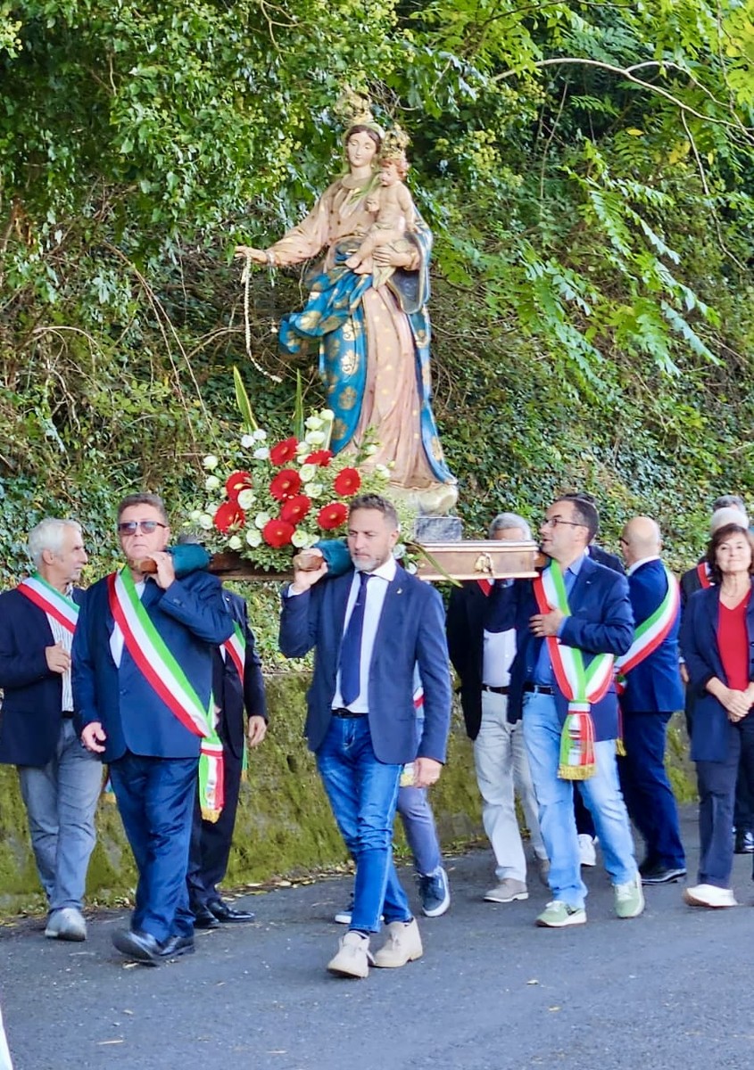 Il Presidente facente funzioni Alessandro Piana alle Celebrazioni di San Michele Arcangelo a Bestagno – Lavocediimperia.it Il Presidente facente funzioni Alessandro Piana alle Celebrazioni di San Michele Arcangelo a Bestagno – Lavocediimperia.it