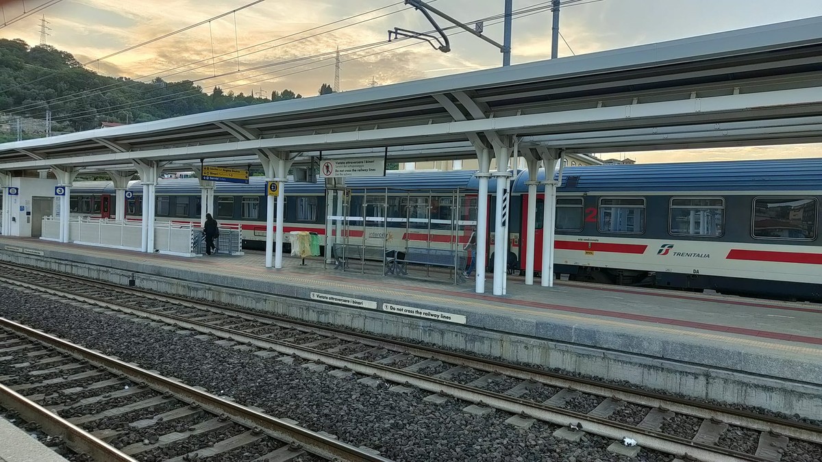 Treni del mare,  più collegamenti tra Lombardia e Liguria per l'estate 2025