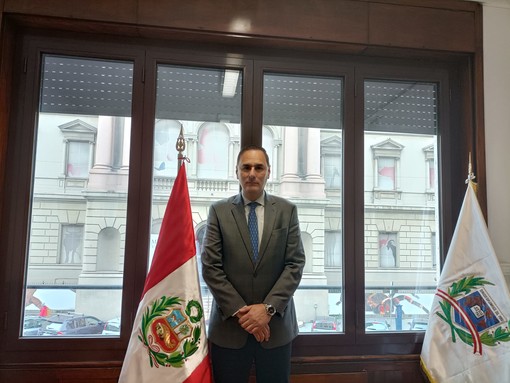 Imperia, i peruviani della provincia potranno incontrare il console generale Carlos Tevera Imperia, i peruviani della provincia potranno incontrare il console generale Carlos Tevera