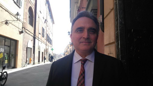 Senti chi parla: primo ospite della settimana Riccardo Caratto, presidente del Civ di Porto Maurizio Senti chi parla: primo ospite della settimana Riccardo Caratto, presidente del Civ di Porto Maurizio