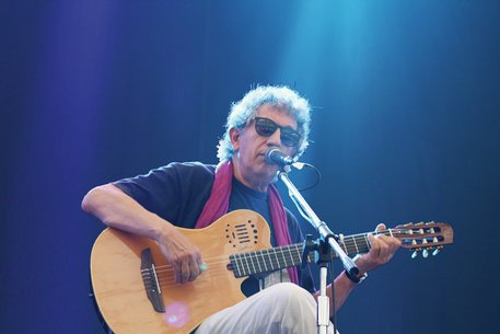 Eugenio Bennato al teatro Ariston