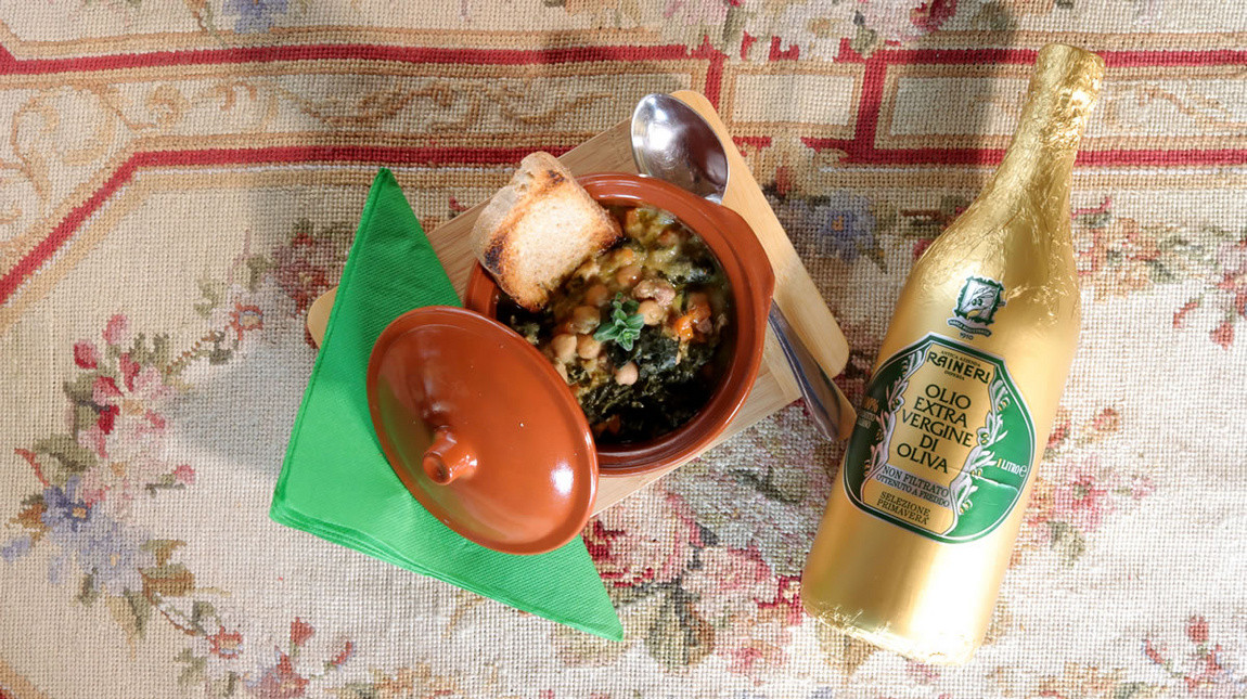 Profumi di Liguria. Zuppa di cavolo nero e ceci con crostone croccante