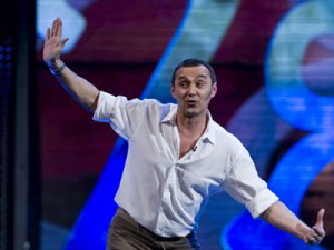 Giuseppe Giacobazzi al teatro Ariston di Sanremo