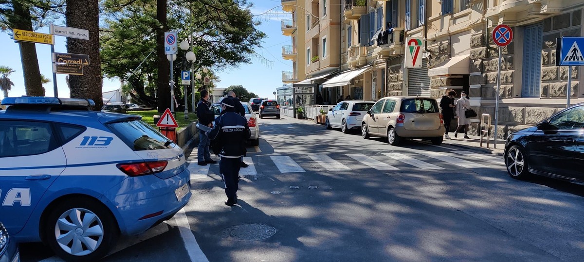 L'apertura di San Valentino costa cara a due ristoranti di Sanremo: multa e cinque giorni di chiusura L'apertura di San Valentino costa cara a due ristoranti di Sanremo: multa e cinque giorni di chiusura