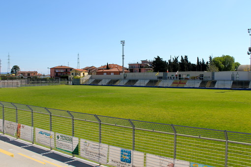 Calcio, Eccellenza. Si guarda già a Albenga-Imperia, stretta leggera da parte dell'Osservatorio sulle Manifestazioni Sportive Calcio, Eccellenza. Si guarda già a Albenga-Imperia, stretta leggera da parte dell'Osservatorio sulle Manifestazioni Sportive