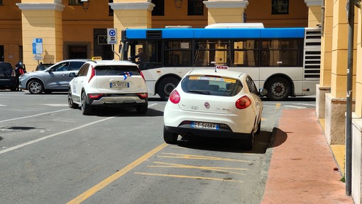 Consiglio comunale a Imperia, 12 nuove nuove licenze taxi in città