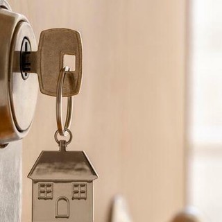 Affitti brevi per Ceresi di Assohotel "si tratta di concorrenza sleale verso gli alberghi"