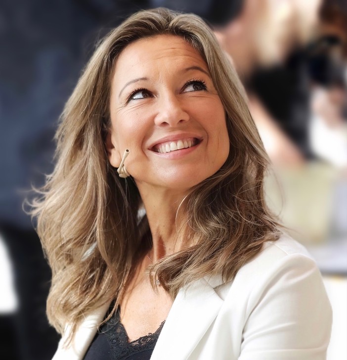 Disponibile su Amazon “Quando potevamo ballare per Strada” Il nuovo libro di Patrizia La Daga Disponibile su Amazon “Quando potevamo ballare per Strada” Il nuovo libro di Patrizia La Daga