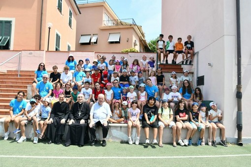 Una giornata speciale al Campo Solare di San Giovanni a Imperia con la visita del vescovo Borghetti Una giornata speciale al Campo Solare di San Giovanni a Imperia con la visita del vescovo Borghetti