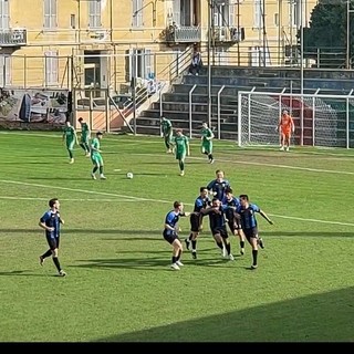 Calcio. Serie D, prima gioia per l'Imperia: Gozzano battuto 3-1 Calcio. Serie D, prima gioia per l'Imperia: Gozzano battuto 3-1