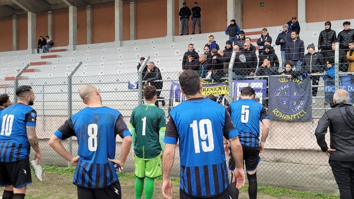Calcio. Si mette male per l'Imperia, il 3-0 in casa del fanalino di Chieri complica il finale di stagione