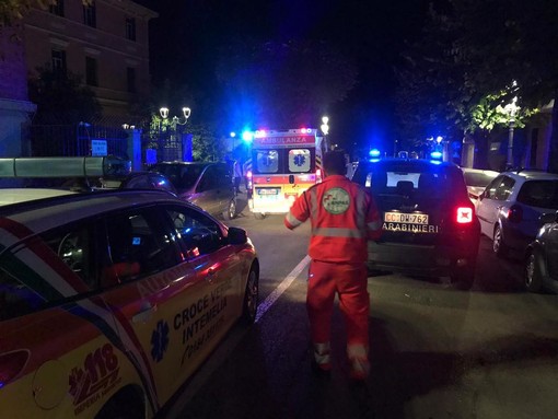 Tragedia a Ventimiglia: netturbino trovato morto all'alba nel furgone in corso Toscanini