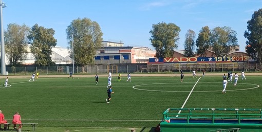 Calcio. Serie D, Imperia ko anche a Vado. Non basta la rete di Bresciani, i rossoblu vincono 3-1
