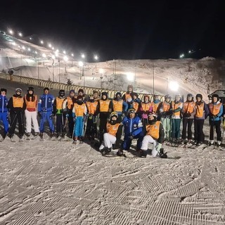 Un venerdì Diverso? Arriva il corso di sci in notturna a Prato Nevoso! Un venerdì Diverso? Arriva il corso di sci in notturna a Prato Nevoso!