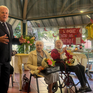 Giornata di festa alla casa di riposo di Imperia per i 106 anni della signora Maria