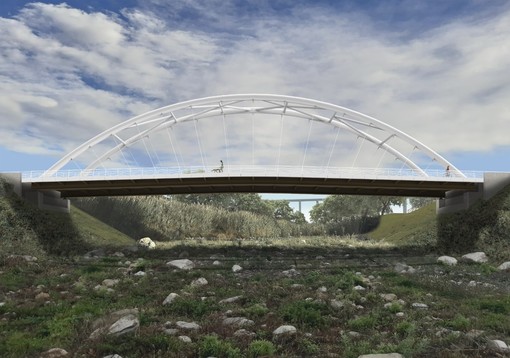 Demolizione del ponte di Piani a Imperia, navetta ogni mezz'ora ma i residenti: “Tremila persone isolate, occorre una passerella” Demolizione del ponte di Piani a Imperia, navetta ogni mezz'ora ma i residenti: “Tremila persone isolate, occorre una passerella”