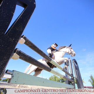 Equitazione, il dianese Jacopo Bosia trionfa ai campionati centro settentrionali Equitazione, il dianese Jacopo Bosia trionfa ai campionati centro settentrionali