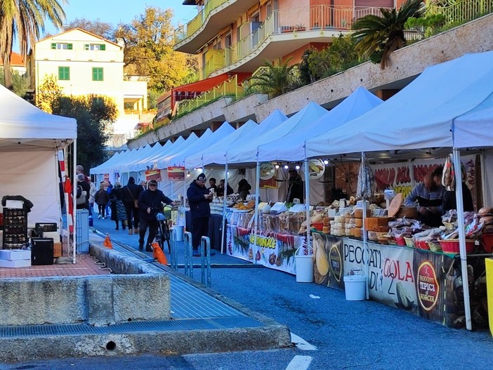 Fiera della Candelora a San Bartolomeo al Mare Fiera della Candelora a San Bartolomeo al Mare