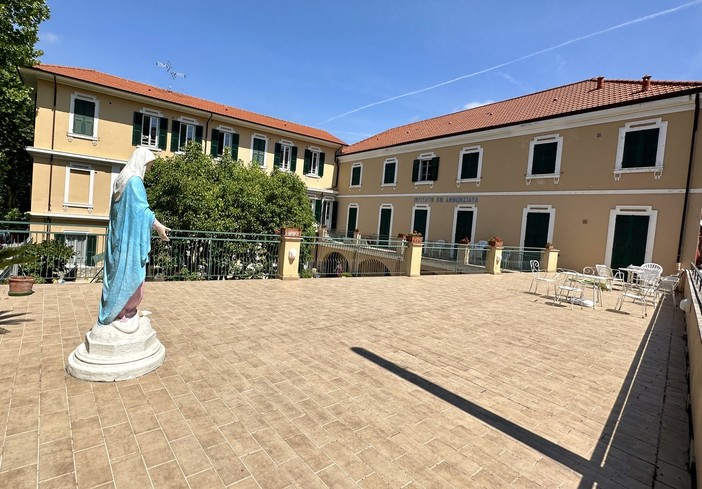 A Diano Marina 100 anni nel tempo sulle orme di madre Leonarda Ranixe (foto) A Diano Marina 100 anni nel tempo sulle orme di madre Leonarda Ranixe (foto)