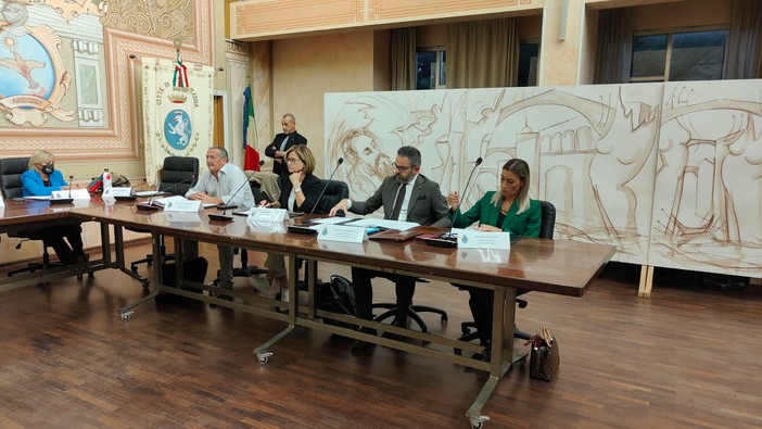 Diano Marina, Bellacicco: "Nuove scuole di via Cioso Canepa, l'amministrazione naviga a vista" Diano Marina, Bellacicco: "Nuove scuole di via Cioso Canepa, l'amministrazione naviga a vista"