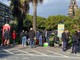 Utenti e cittadini in piazza per protestare contro i disservizi di Rivieracqua (foto e video)