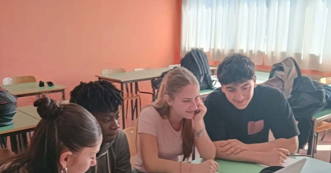 Scienza e Cooperazione, il successo ai campionati di chimica del Vieusseux di Imperia