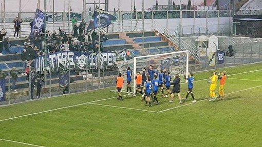 Calcio. Serie D, la settimana d'oro dell'Imperia. E ora vista sul derby