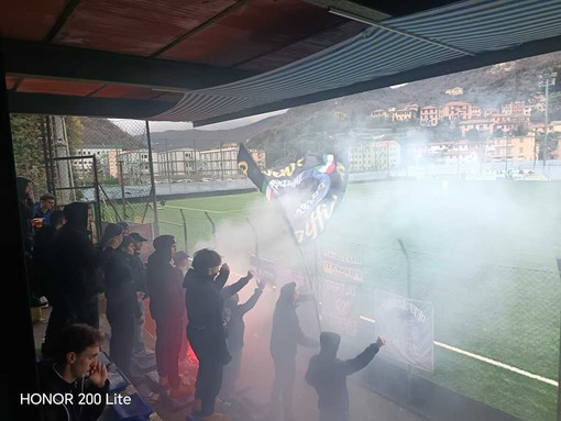 Calcio, Serie D. Per l'Imperia la trasferta col Ligorna è un trionfo: 0-2 firmato Spezzano e Guida Calcio, Serie D. Per l'Imperia la trasferta col Ligorna è un trionfo: 0-2 firmato Spezzano e Guida