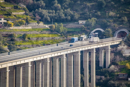 Ventimiglia-Imperia Est, Riolfo: Autostrade dei Fiori ha riferito che per Pasqua i cantieri saranno ridotti a uno, tavolo Regione-Mit per gratuità pedaggi