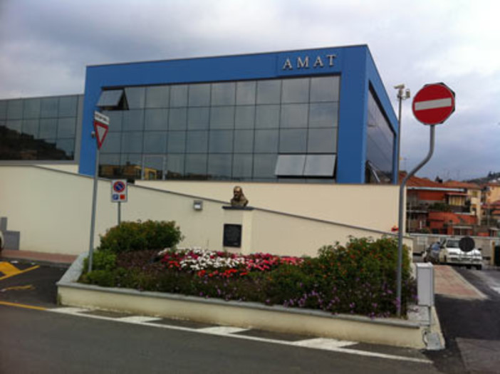 Cessione di Amat a Rivieracqua: interviene Imperia al Centro "Emblema del fallimento della politica sul territorio"