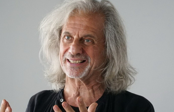 Spettacolo teatrale di e con Alessandro Bergonzoni al Politeama di Diano Marina