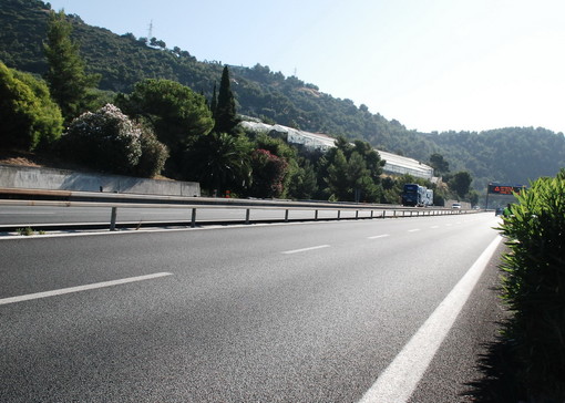Autostrade: ecco i cantieri che la prossima potranno creare disagi su A6 e A10 Autostrade: ecco i cantieri che la prossima potranno creare disagi su A6 e A10