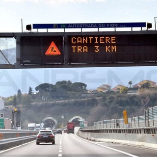 Lavori sulla A10 in direzione Genova: oltre 10 km di coda tra Arma di Taggia e Imperia Est