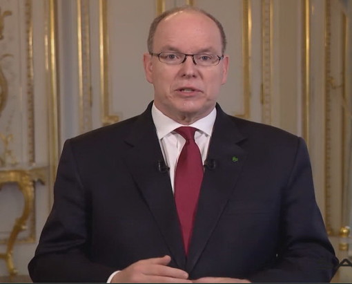 Il Principe di Monaco Alberto II è il primo capo di Stato al Mondo colpito dal Coronavirus: oggi l'annuncio Il Principe di Monaco Alberto II è il primo capo di Stato al Mondo colpito dal Coronavirus: oggi l'annuncio