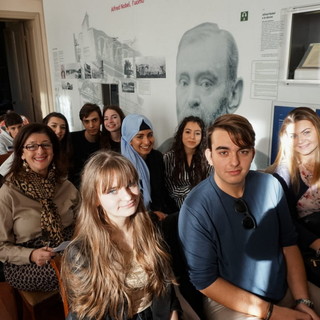 Rappresentanza degli studenti dell’IIS Ruffini di Imperia alla 'Nobel Day' di ieri a Sanremo