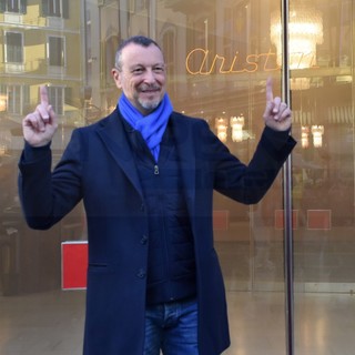 Amadeus conduce la finale di Sanremo Giovani 2023 in diretta dal teatro del Casinò Amadeus conduce la finale di Sanremo Giovani 2023 in diretta dal teatro del Casinò