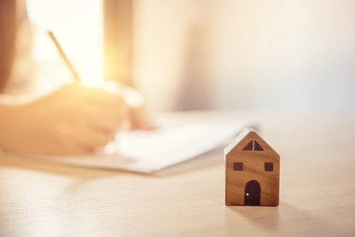 Mercato immobiliare in provincia: esplodono gli affitti con un clamoroso +35,6% sul 2021, stabili i prezzi delle compravendite
