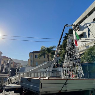 Accensione delle luminarie e tanti altri eventi: Diano Marina si avvicina al Natale Accensione delle luminarie e tanti altri eventi: Diano Marina si avvicina al Natale