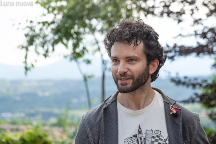 Alessandro Barbaglia ospite della rassegna 'Due parole in riva al mare' di San Lorenzo al Mare