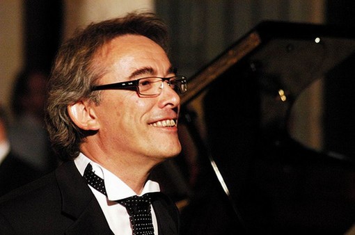 Il pianista Andrea Turini in concerto al Teatro dell'Opera del Casinò di Sanremo