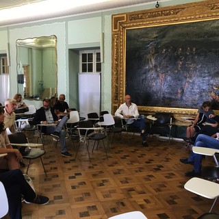 Assemblea “per pochi intimi” questa mattina in Comune a Sanremo
