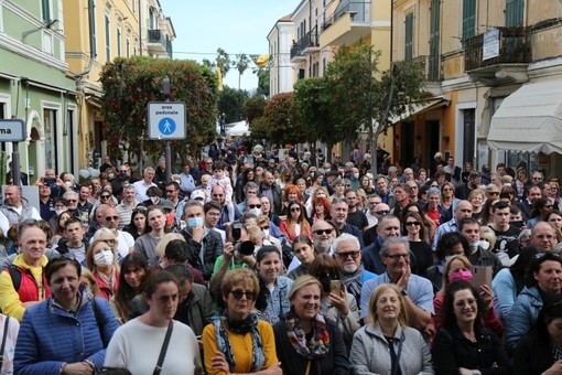 Aromatica, storie, curiosità e nuovi prodotti: a Diano Marina il grande evento dedicato alle eccellenze dell’agroalimentare Aromatica, storie, curiosità e nuovi prodotti: a Diano Marina il grande evento dedicato alle eccellenze dell’agroalimentare