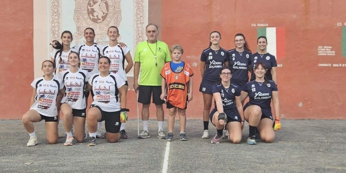 Amici del Castello-Canalese B (Foto lo Sferisterio) Amici del Castello-Canalese B (Foto lo Sferisterio)