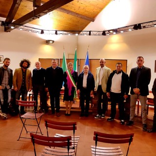 Borghetto d'Arroscia: consiglio comunale dell'insediamento per il sindaco Angela Denegri, presentata anche la squadra amministrativa