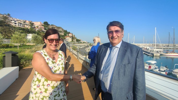 Ventimiglia: assemblea provinciale di Confindustria, Barbara Amerio &quot;Dopo Draghi si ragioni col buonsenso&quot; (Video)