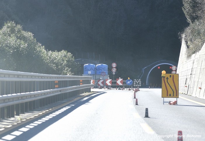 Viabilità: i cantieri della prossima settimana sui tronchi A6 (Torino/Savona) e A10 (Savona/Confine di Stato) Viabilità: i cantieri della prossima settimana sui tronchi A6 (Torino/Savona) e A10 (Savona/Confine di Stato)