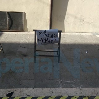 Imperia: sciopero 'bianco' degli ambulanti oggi al mercato di Oneglia, intanto c'è la scelta dei posti in piazza della Vittoria (Foto e Video)