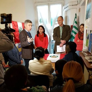Con la visita del console generale del Perù Alejandro Uarte, prosegue il 'consulados itinerantes' nella nostra provincia