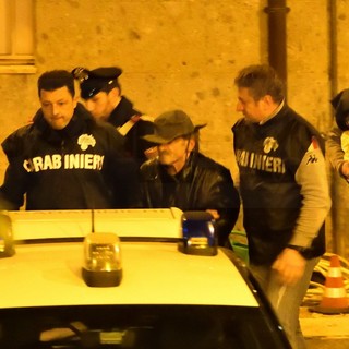 Taggia: dopo l'omicidio della sorella, Enzo Agostino non parla con i Carabinieri, è in carcere a Sanremo (Foto e Video)
