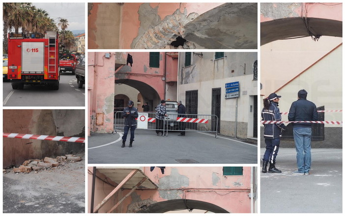 Riva Ligure: camion frigo 'sfonda' l'arco della Marinetta, strada di collegamento al momento chiusa (Foto)